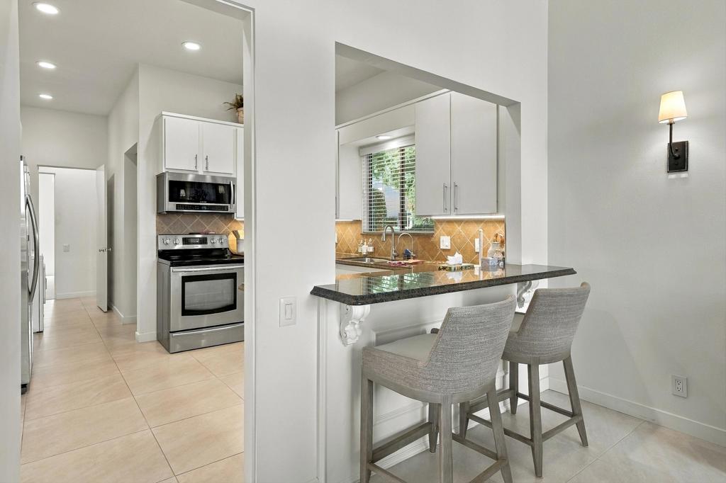 47124 El Menara Circle Property Photo 9
