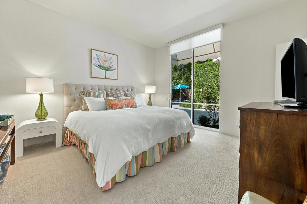 47124 El Menara Circle Property Photo 11