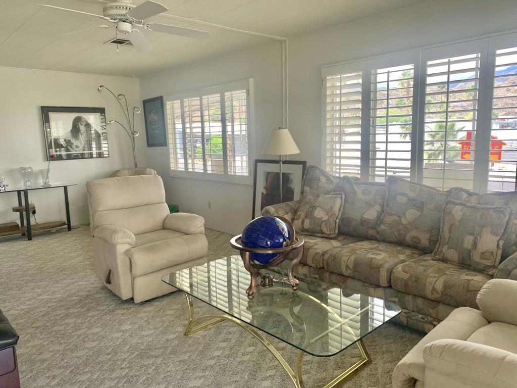 377 Club Circle Drive Property Photo 5