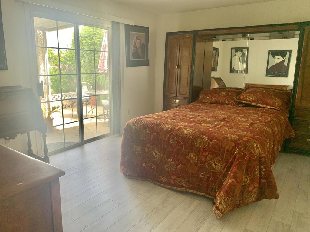 377 Club Circle Drive Property Photo 14