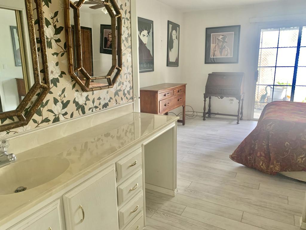377 Club Circle Drive Property Photo 17