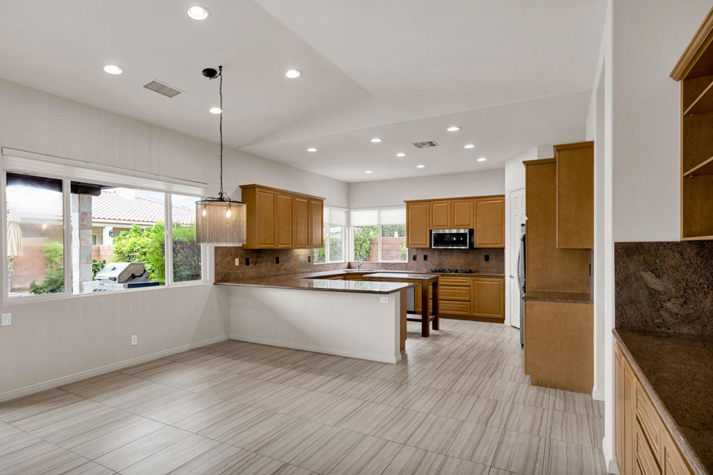 78485 Via Sevilla Property Photo 14