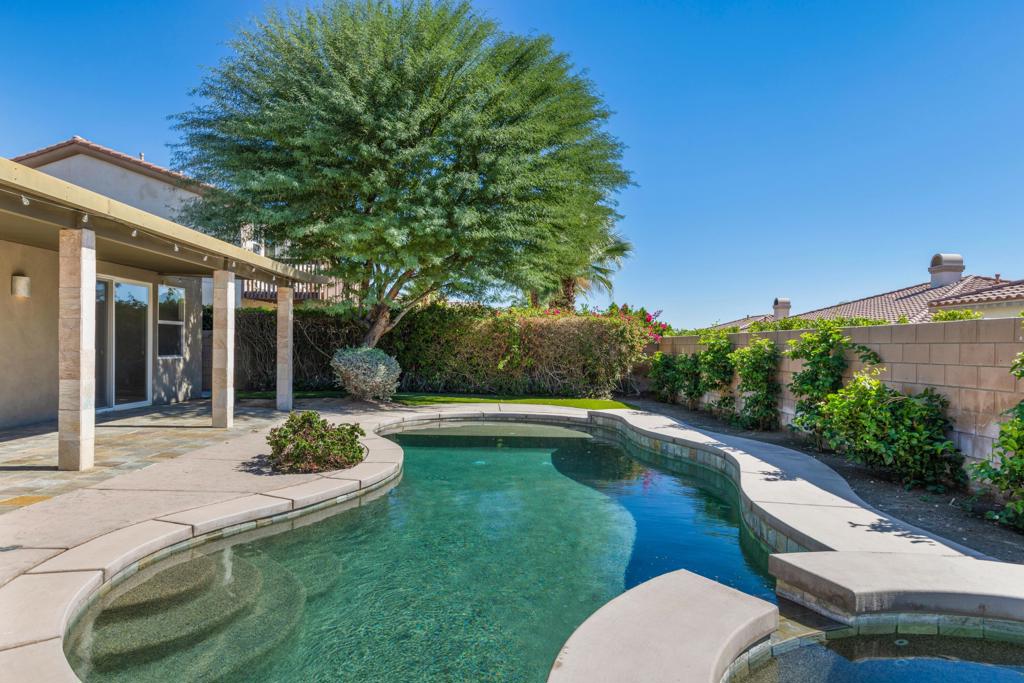 78485 Via Sevilla Property Photo 46