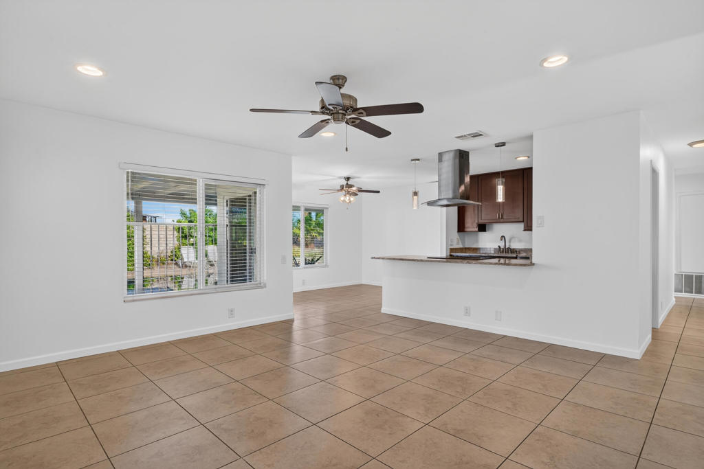 43081 Balsam Lane Property Photo 6