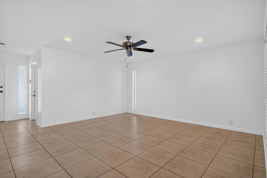 43081 Balsam Lane Property Photo 8