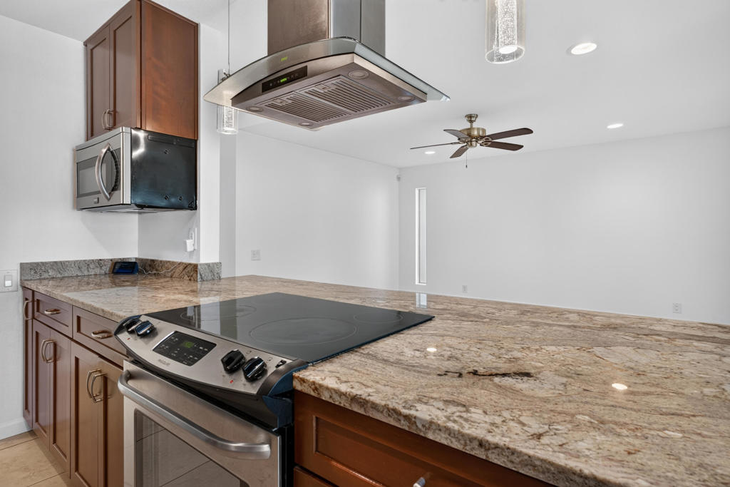 43081 Balsam Lane Property Photo 12