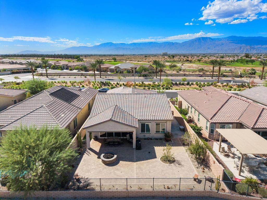 84924 Bedero Court Property Photo 1