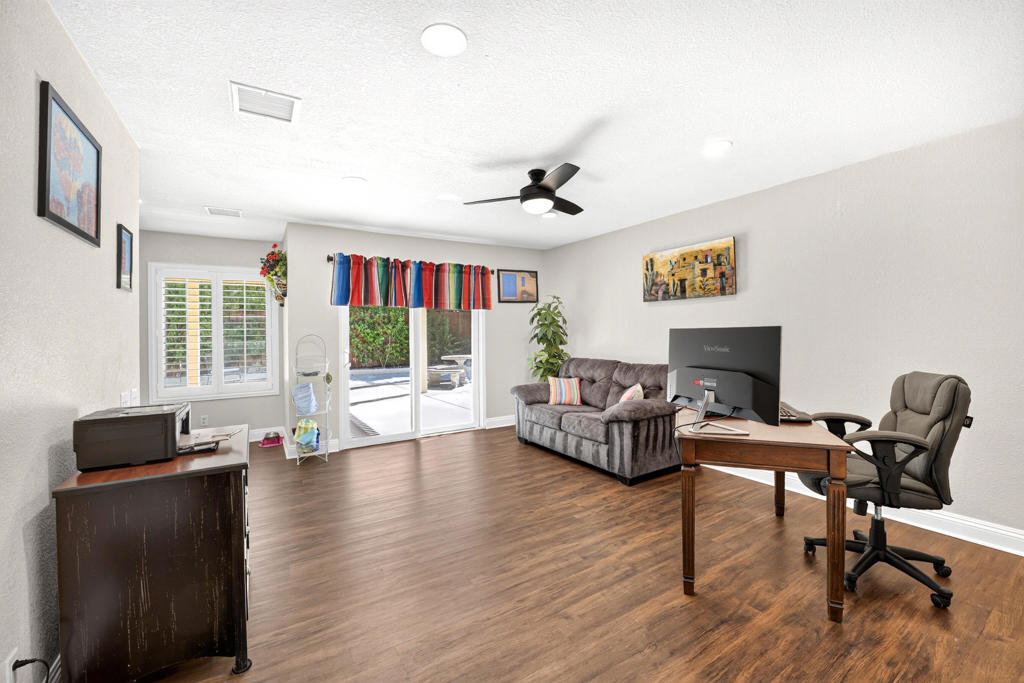 49070 Tango Court Property Photo 9