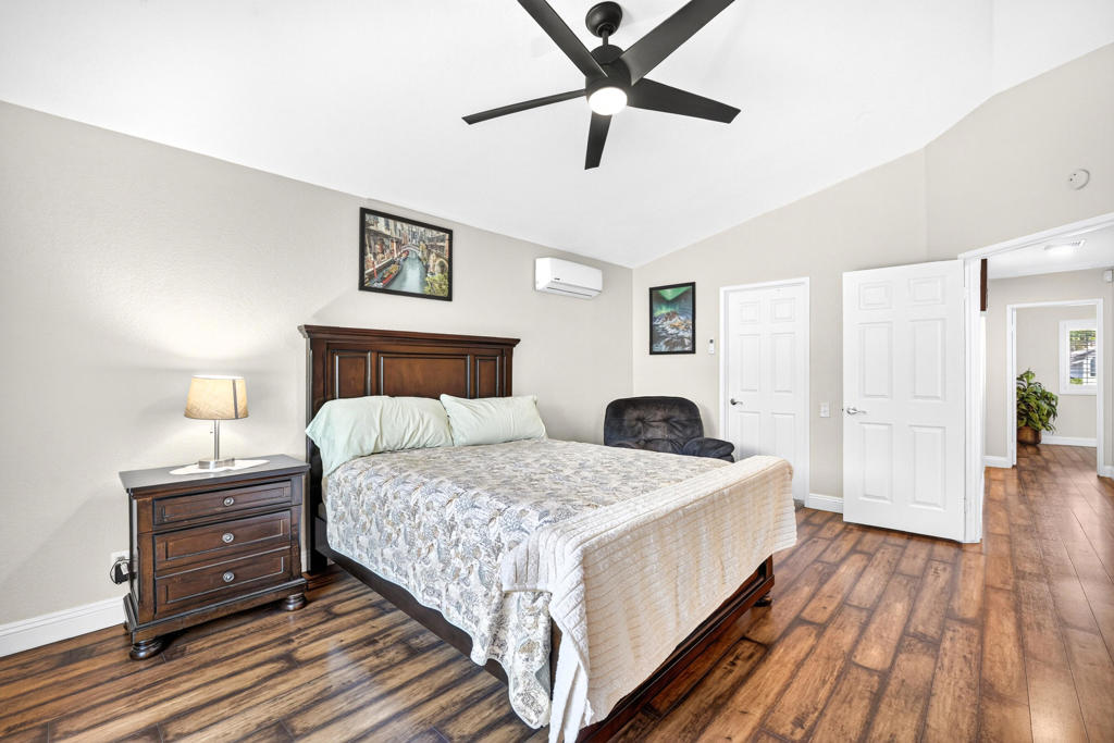 49070 Tango Court Property Photo 12