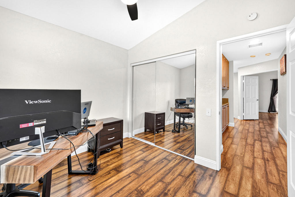 49070 Tango Court Property Photo 20