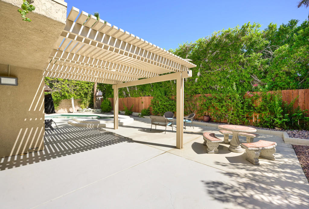 49070 Tango Court Property Photo 24