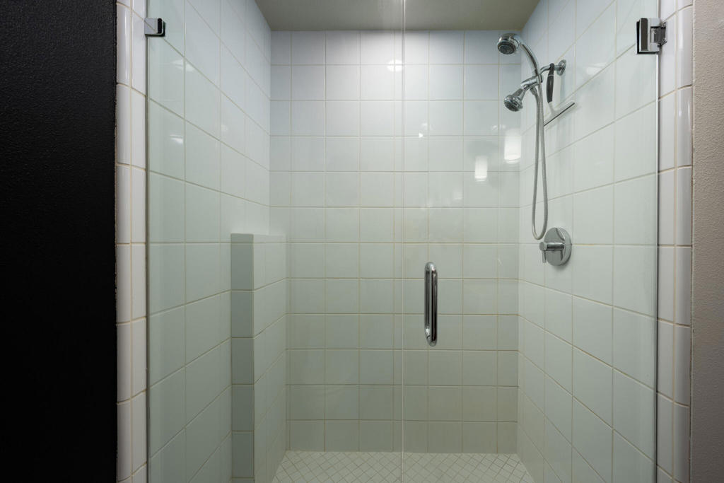 487 N Hermosa Drive Property Photo 30