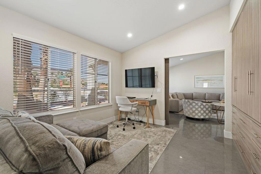 47190 Sand Sage Court Property Photo 15