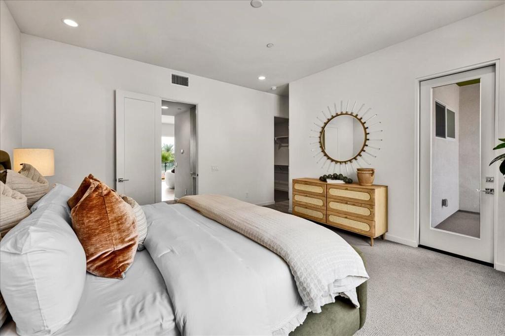 714 Obsidian Loop E Property Photo 18