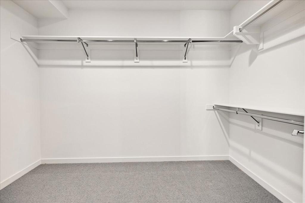 714 Obsidian Loop E Property Photo 19