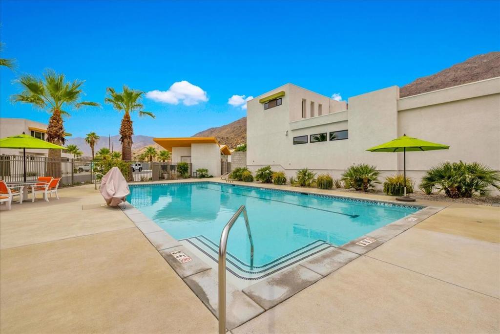 714 Obsidian Loop E Property Photo 48