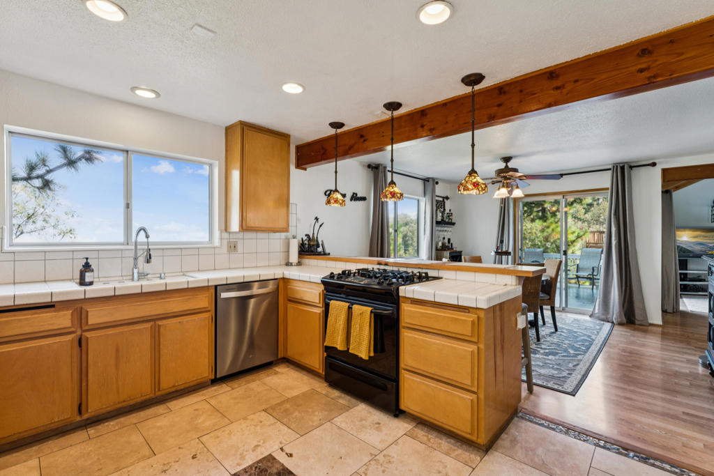1287 Sequoia Drive Property Photo 16