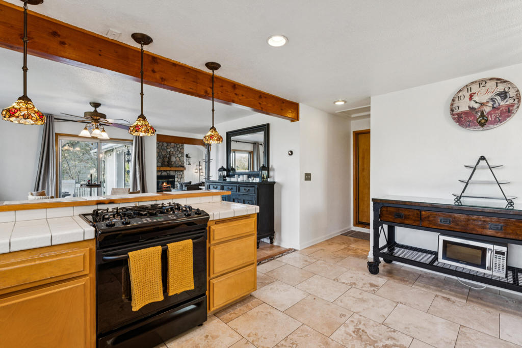 1287 Sequoia Drive Property Photo 17