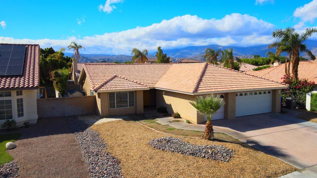 69771 Willow Lane Property Photo 1