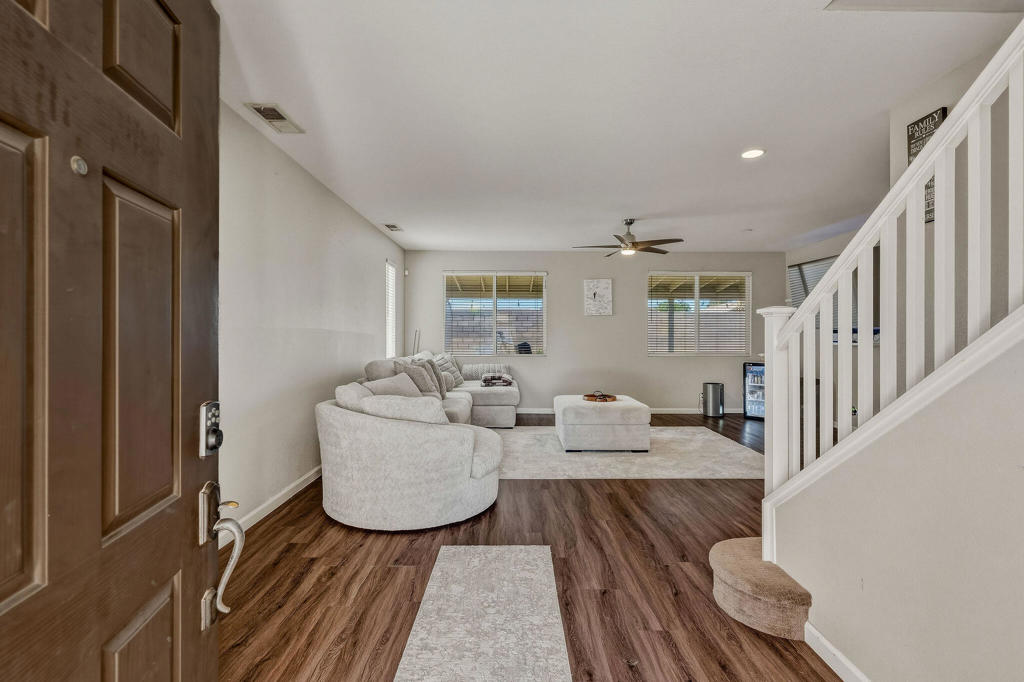 48353 San Gorgonio Pl Property Photo 10