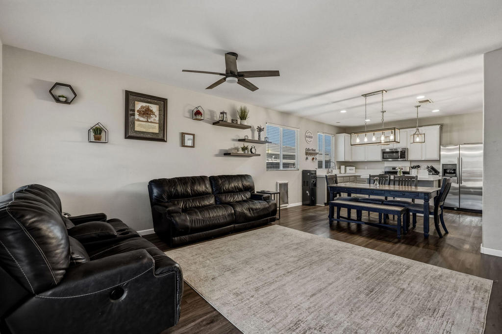48353 San Gorgonio Pl Property Photo 15