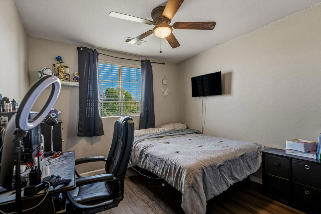 48353 San Gorgonio Pl Property Photo 37