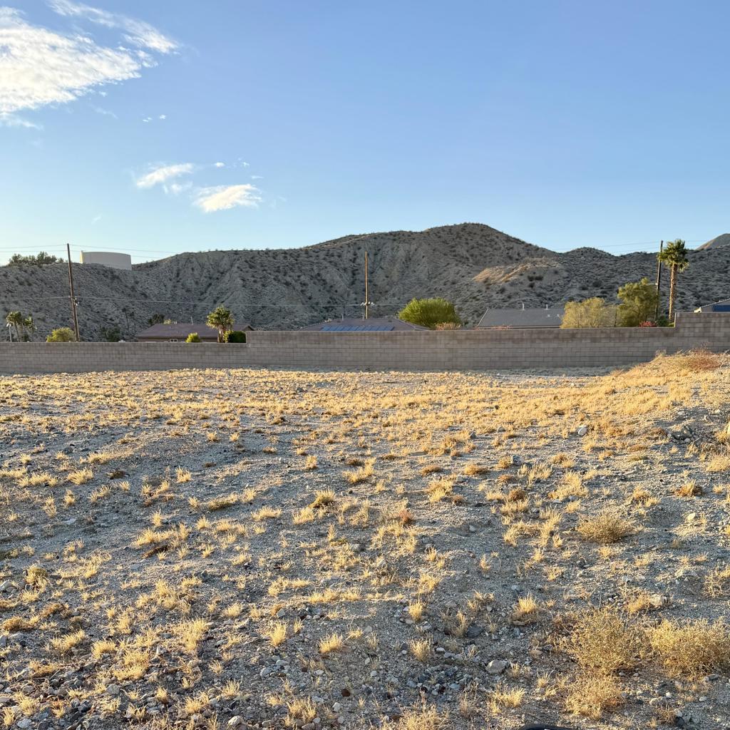 8381 Summit Pass Property Photo 1