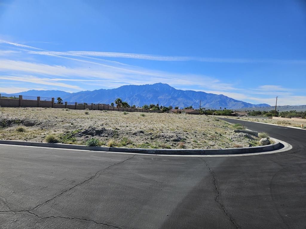 8381 Summit Pass Property Photo 17