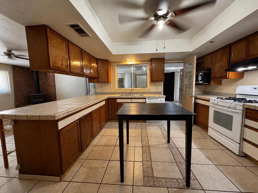 12985 Redbud Road Property Photo 11