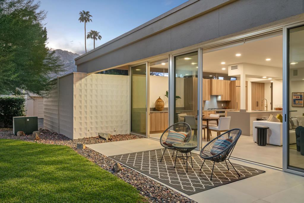 172 Desert Lakes Drive Property Photo 18