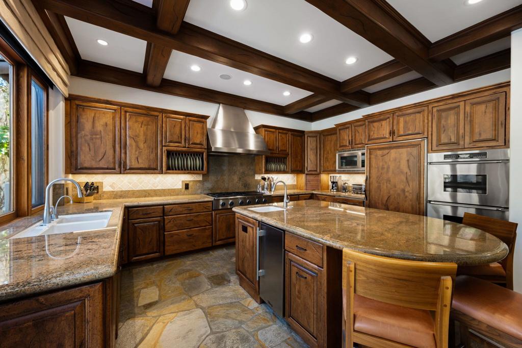 53240 Del Gato Drive Property Photo 11