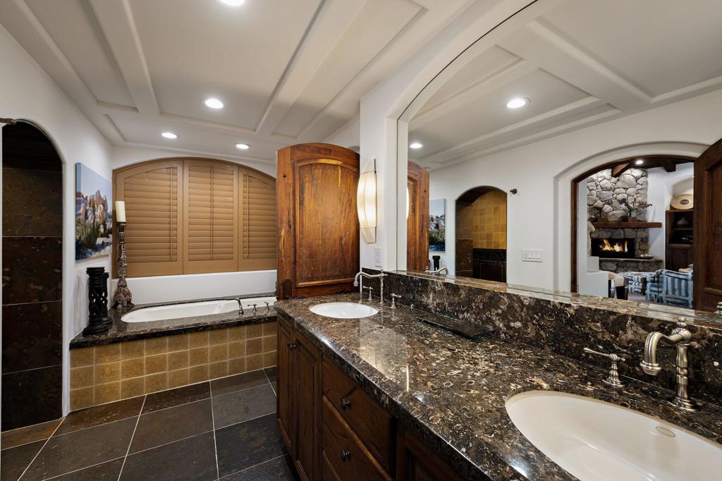 53240 Del Gato Drive Property Photo 32