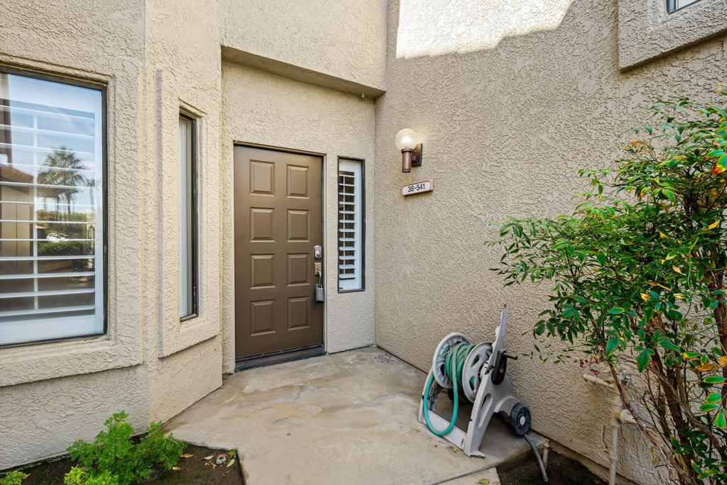 38541 Nasturtium Way Property Photo 3