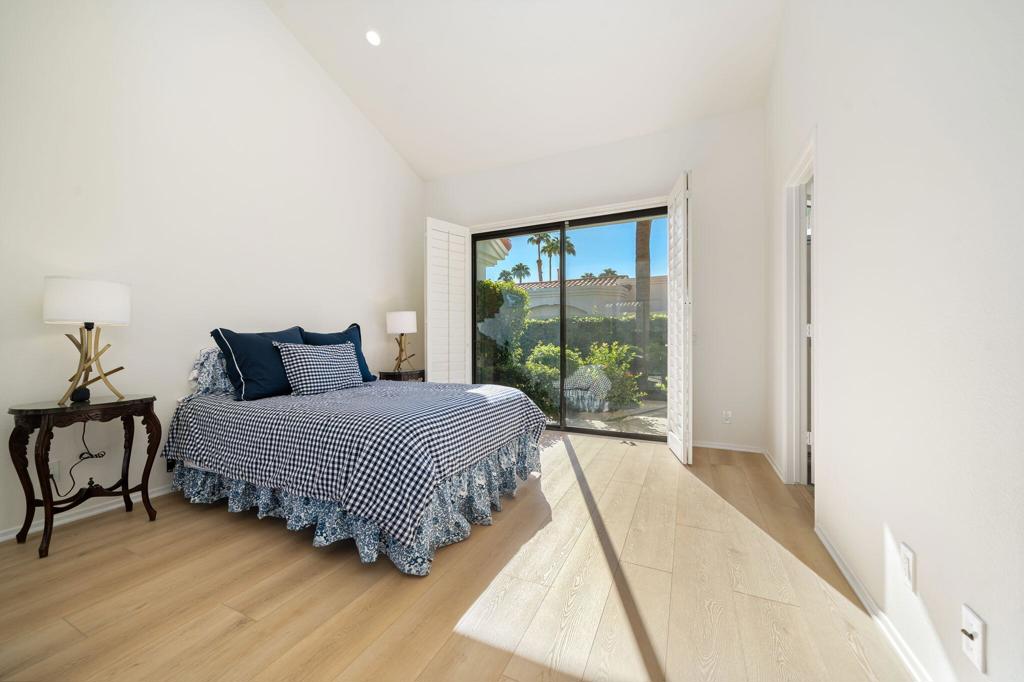 54745 Riviera Property Photo 35
