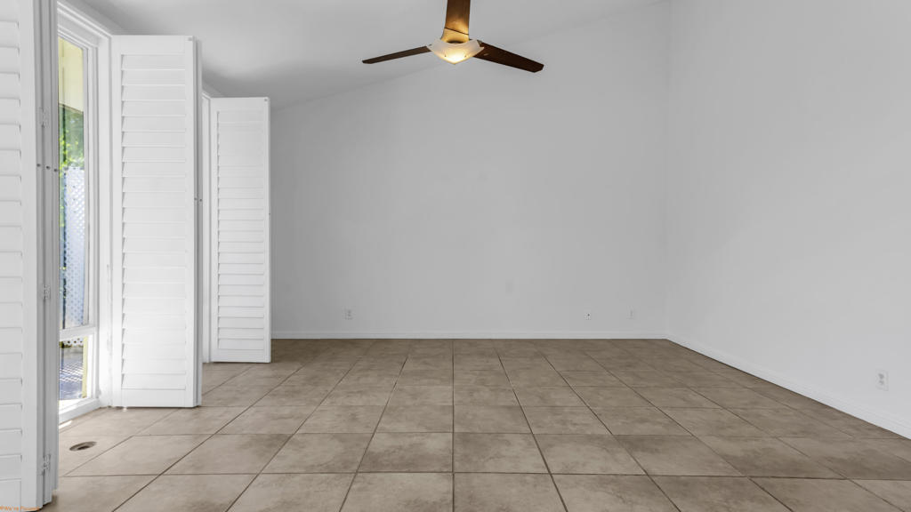 1000 Saint Thomas Circle Property Photo 3