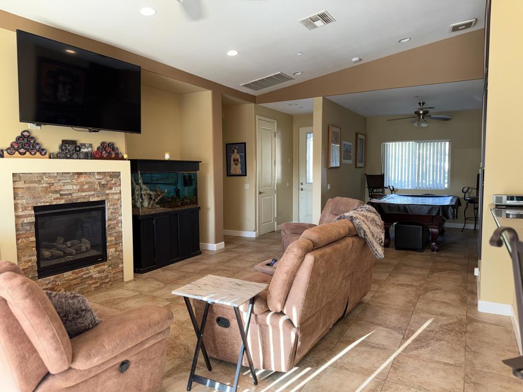 9371 Brookline Avenue Property Photo 10