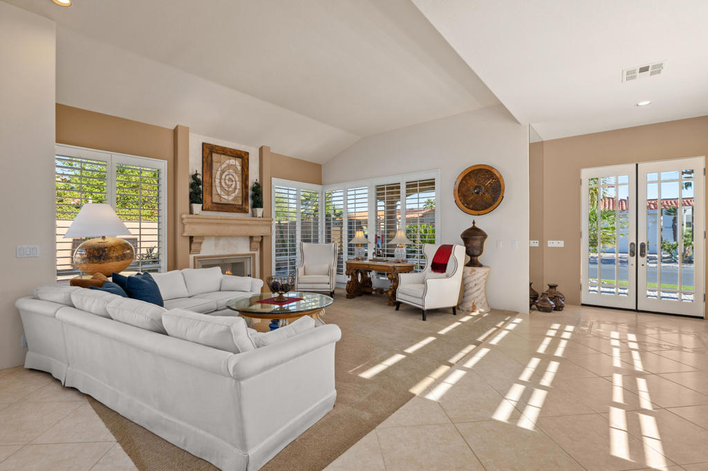 73129 Monterra Circle N Property Photo 9