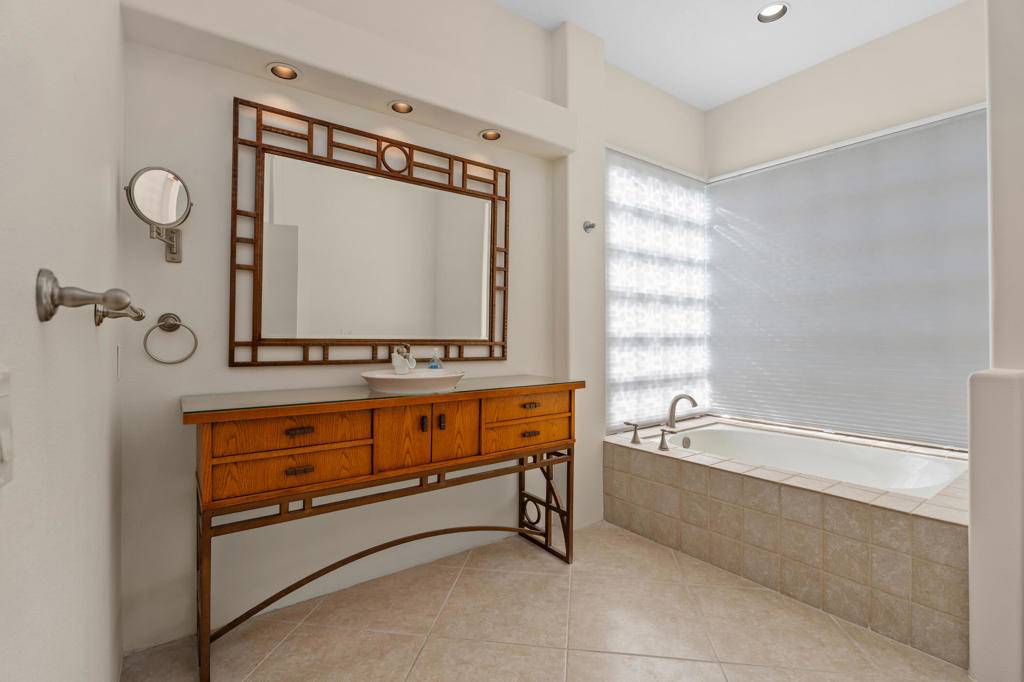 73129 Monterra Circle N Property Photo 24
