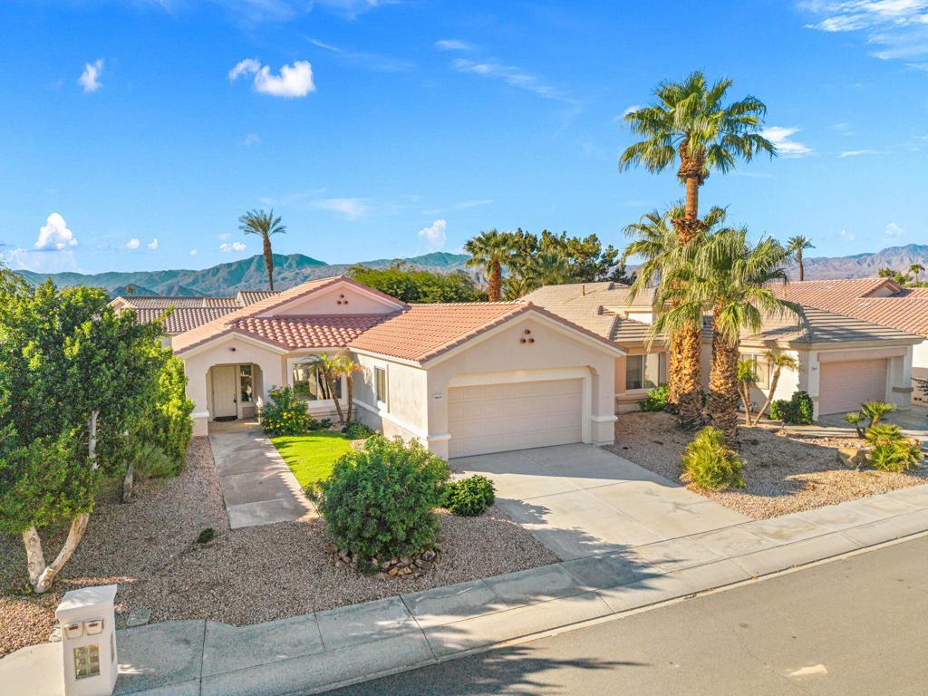 78927 Nectarine Drive Property Photo 1