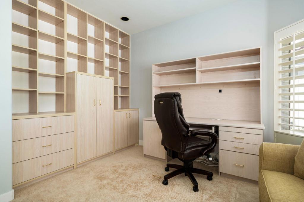 38599 Clear Sky Way Property Photo 11