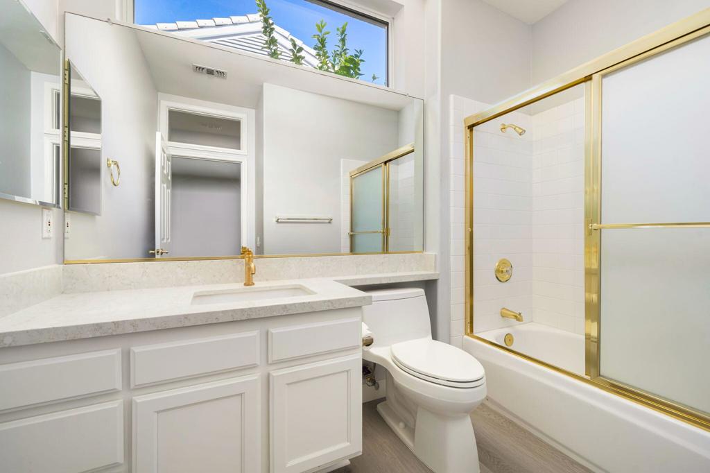 38599 Clear Sky Way Property Photo 13