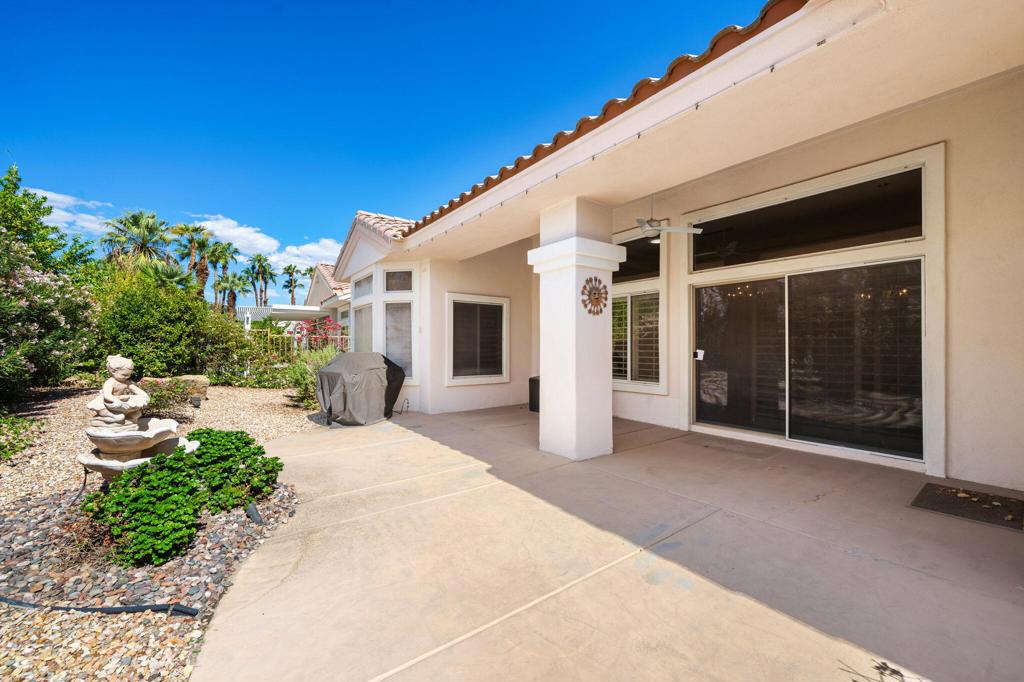 38599 Clear Sky Way Property Photo 14