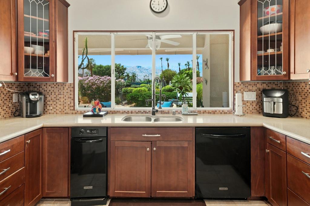 138 Lake Shore Drive Property Photo 8