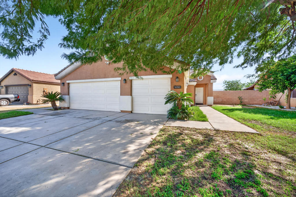 83963 Fiesta Road Property Photo 2