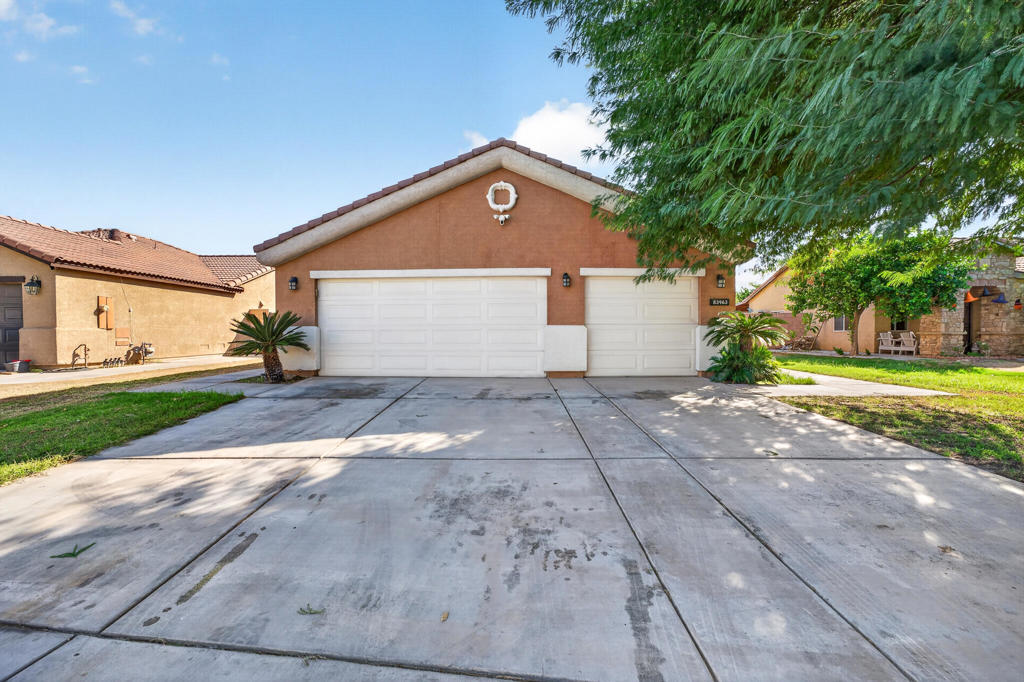 83963 Fiesta Road Property Photo 4
