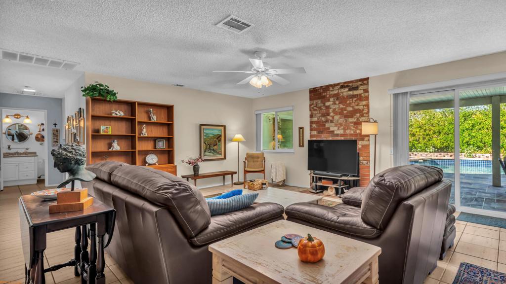 69310 Nilda Drive Property Photo 4