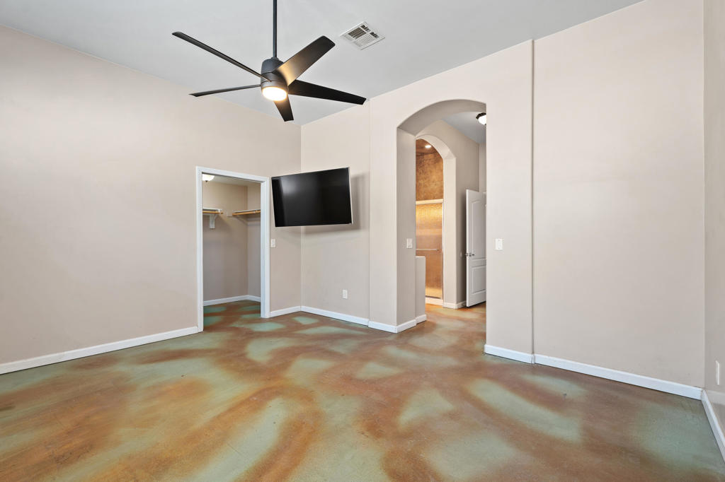 27325 Ventura Drive Property Photo 18