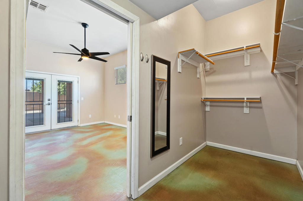 27325 Ventura Drive Property Photo 20