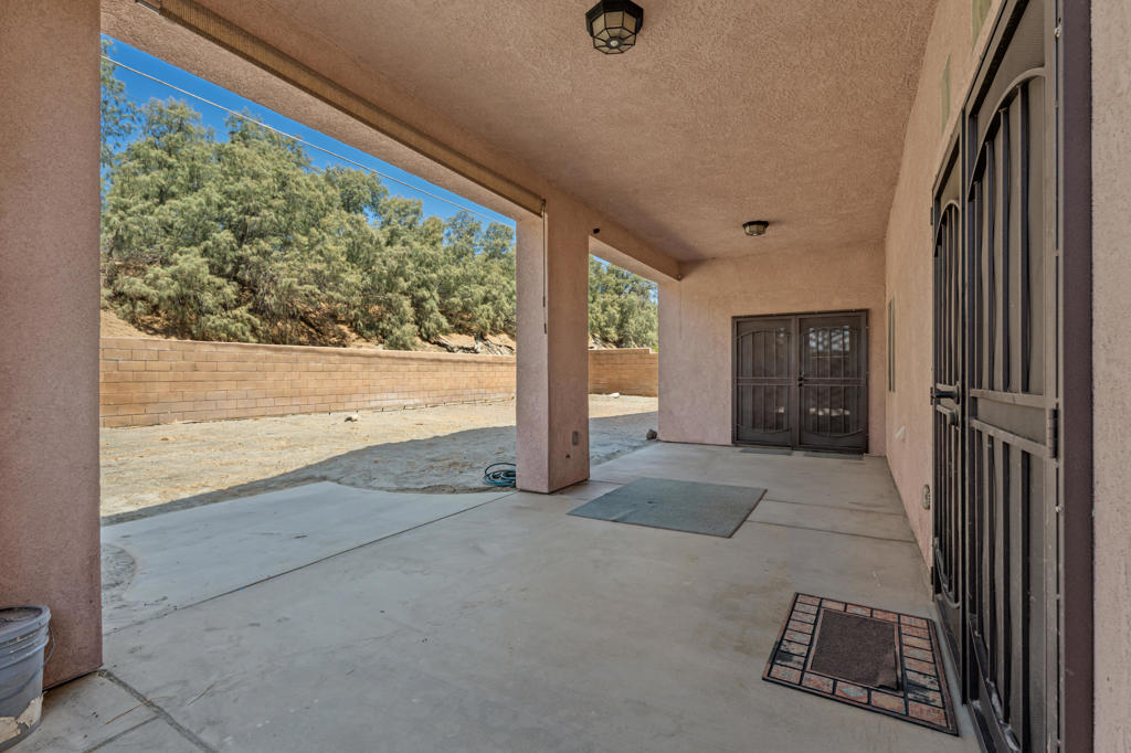 27325 Ventura Drive Property Photo 23