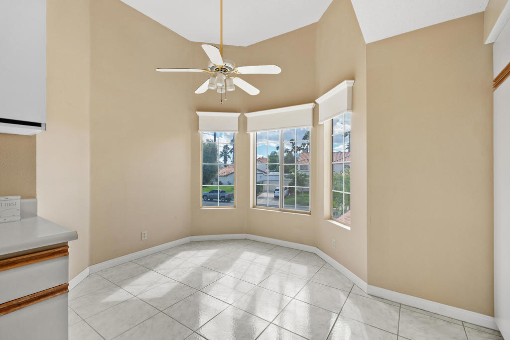 308 Vista Royale Drive Property Photo 8